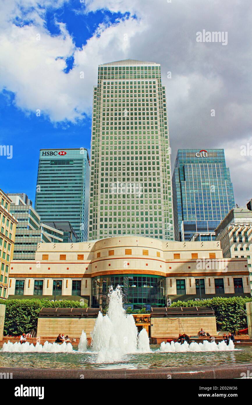 Cabot Square is one of the central squares of the Canary Wharf